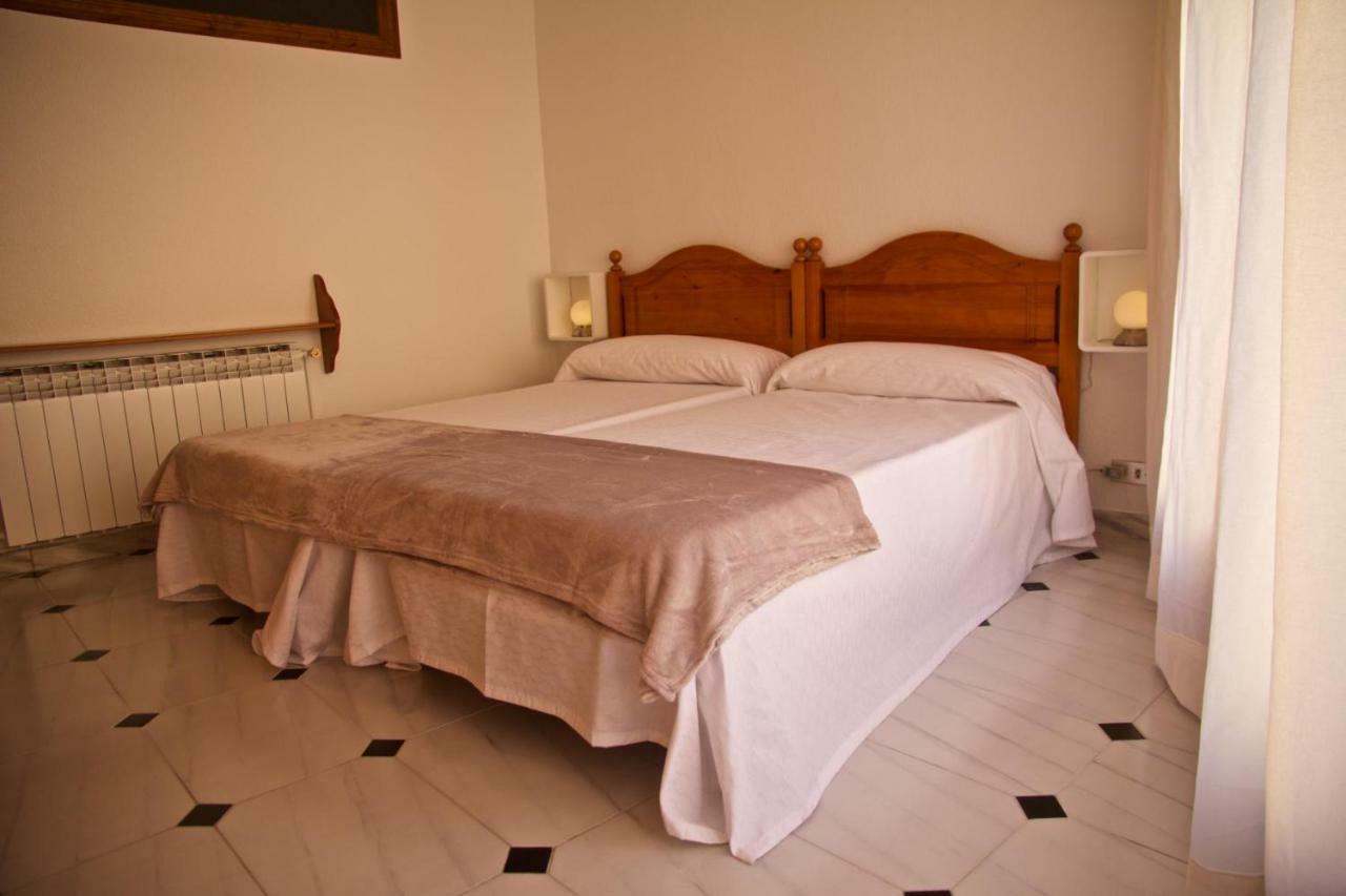 Ferienwohnung Casa Pintor Sant Sadurní dʼAnoia Exterior foto